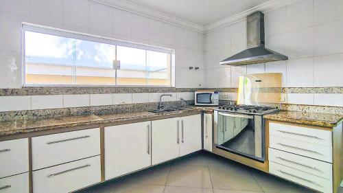 Mansão Jd Acapulco (Mansao Jd Acapulco) in Jardim Acapulco