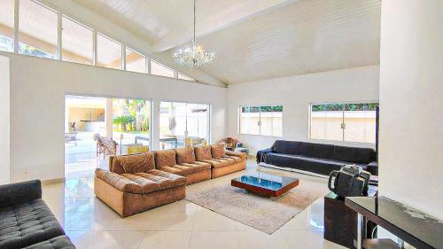 Mansão Jd Acapulco (Mansao Jd Acapulco) in Jardim Acapulco