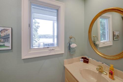 Lake Hamilton Home 5 Min to Oaklawn Race Track! - image 12