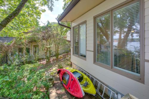 Lake Hamilton Home 5 Min to Oaklawn Race Track! - main image