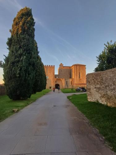 Charming House Secret Rose in คาร์โต