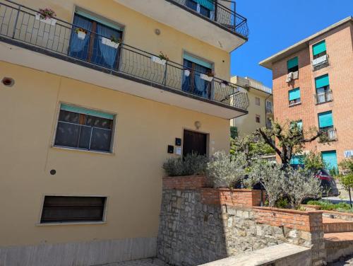 ทัศนียภาพภายนอกโรงแรม, บ้านเดี่ยว 3 ห้องนอน 2 ห้องน้ำส่วนตัว ขนาด 100 ตร.ม. – เกียชาโน แตร์เม (Sweet Dreams: Free WiFi  & Netflix Premium) in กียานชาโน แตร์เม