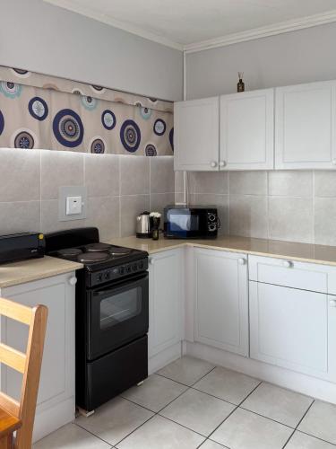 Kitchen, SolSands Hotel & Self-Catering in Point