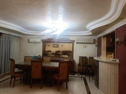 حي السفارات اخر عباس العقاد, Cairo