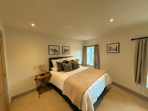 Cottages at The Vine Tree, Cottage 1 in Llangattock