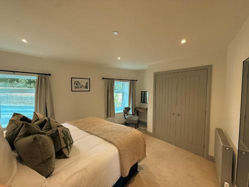 Cottages at The Vine Tree, Cottage 1 in Llangattock