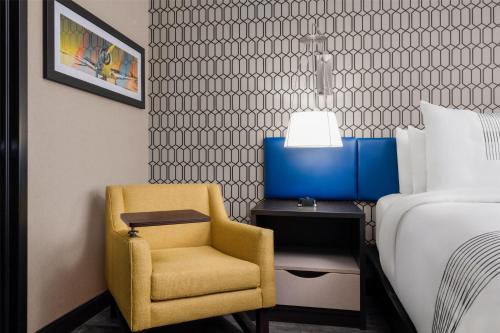 GLo Best Western Bronx NYC - image 11