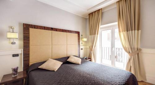 939 Hotel - image 14