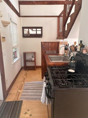 Cute Cozy Cottage Glenford New York in West Hurley