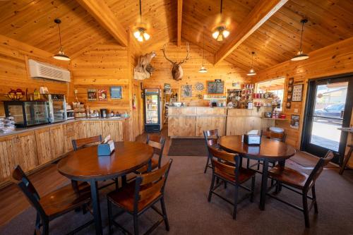 ล็อบบี้, Bryce Canyon Inn in ทรอปิค