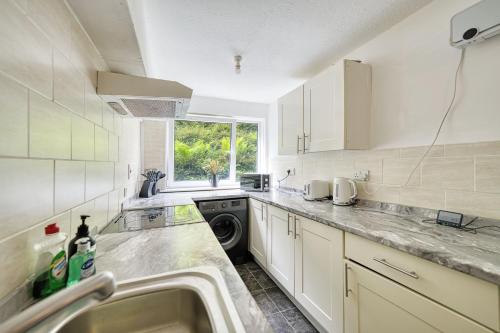 2BR Flat Near Glasgow Uni Hydro and City Centre, Glasgow (Foto 10)