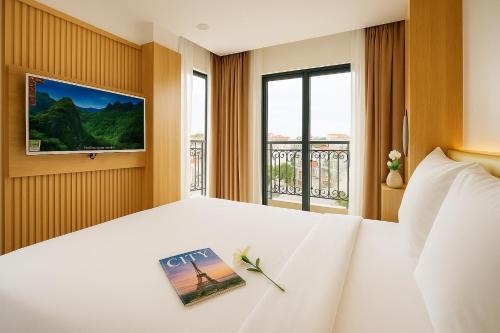 Amory Dalat Hotel
