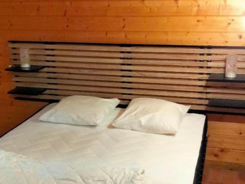 Chalet 63m² pour 5 personnes avec terrasse - API-1-52-295 in Devillac