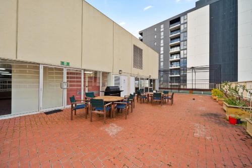 Central ACT Studio with Indoor Pool and Gym, Canberra (Foto 7)