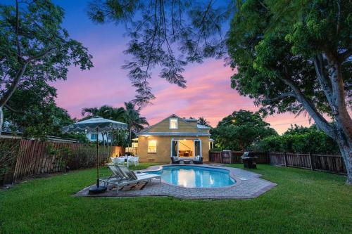 Heated Pool Grill Fire Pit & Cold Plunge Sleeps 8!