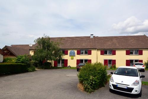 Logis Hotel des Lacs Paris Sud - image 6