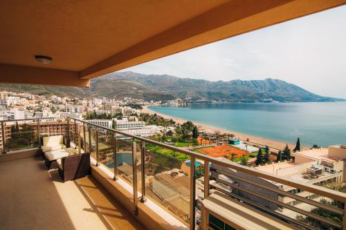 شرفة/ تراس, منزل 44 متر مربع من 1 غرفة و1 حمام خاص في Zavala (Harmonia Apartments Budva) in Zavala