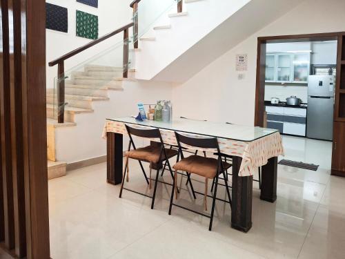 Shepherd Stories near KBR Nemzeti Park