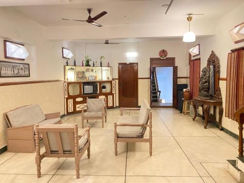 La Ruelle Guest House - Auroville