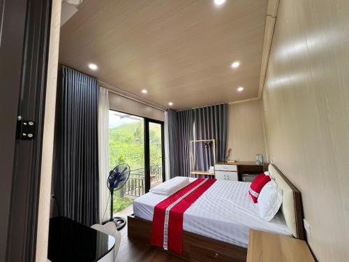 Lang Sinh Thai Ngoc Đong - Eco Village Retreat in Phu Tho