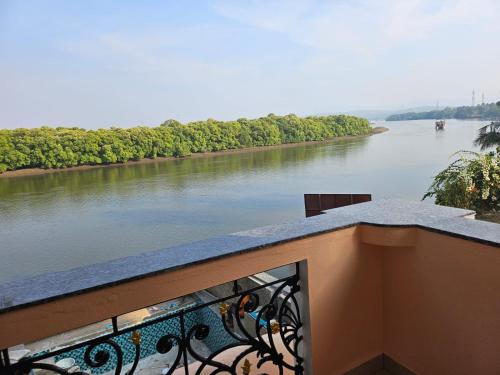 Balcony/terrace, Nico's in Polem