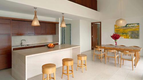 Lac Lac Booking - Residences in Beach Resort