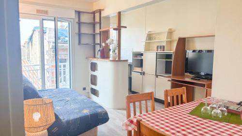 Cozy City apartement with Balcony, Bordeaux