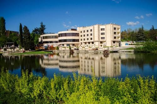 Park Hotel Stara Zagora - image 2