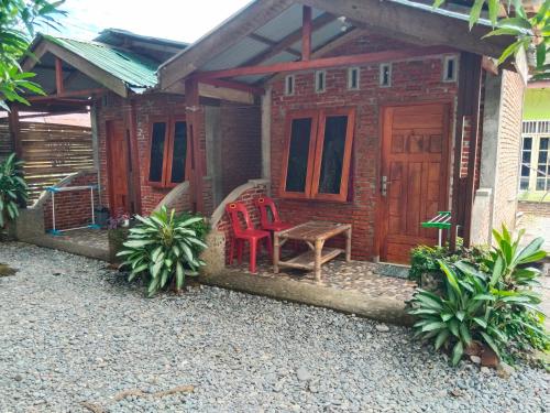 Jhony's Backpacker-Guest House in Bukit Lawang