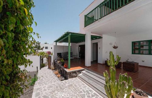 Timanfaya Casa Rural in Yaiza