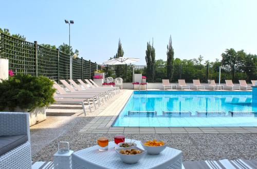 Peldbaseins, Park Hotel in Castrocaro Terme E Terra Del Sole