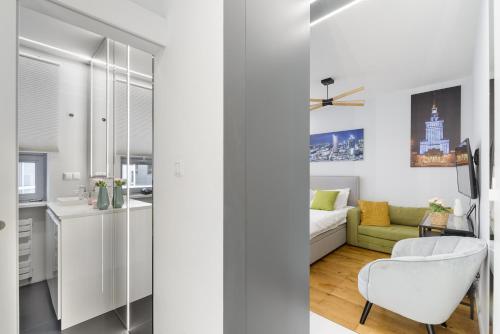 Lumina apartments next to Rondo ONZ, Warsaw (photo 5)
