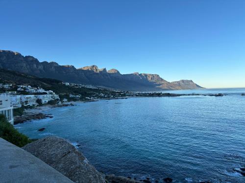 Programlehetőségek, 7 on Bantry unit 205 Sea point Modern Seaside Apartment near Clifton Beaches