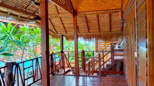 Sea To Moon Lipe Room Type - Family Room
