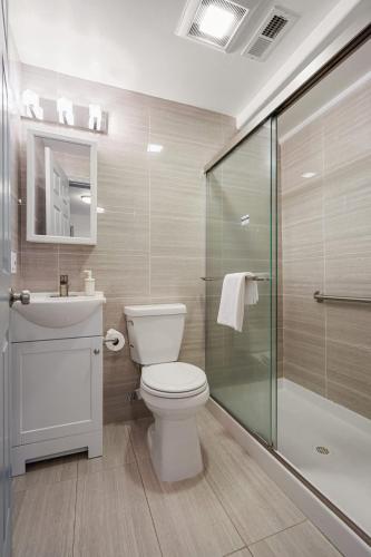 Cozy Private Room Shared Bath near Golden Gate Park UCSF near San Francisco Botanical Garden