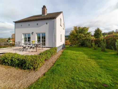 Lovely Holiday Home in Ardennes Luxembourg with Garden - image 6