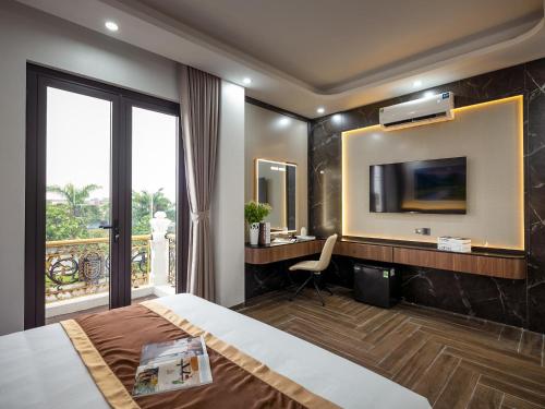 room detail thumbnail 1