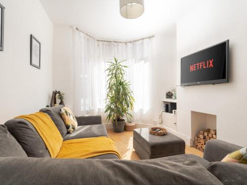Charming Victorian 2BR Nr Sefton Park Parking - Pass the Keys gîte à louer Mossley Hill Hospital