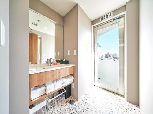오키나와 본섬 Rakuten STAY Naha Yachimun Street - Top Floor Superior Twin Room 3성급 싱글룸 스위트룸