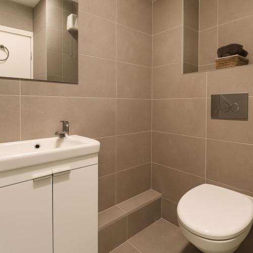 City Apartment Prime Dublin City Centre Dominic Street LUAS OConnell Street - image 3