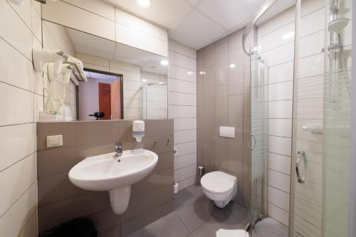 Eurohotel Katowice - image 11