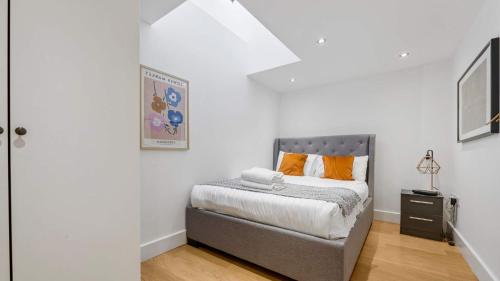 Liverpool City Centre Loft - Sleeps 6 Guests, Liverpool (photo 3)