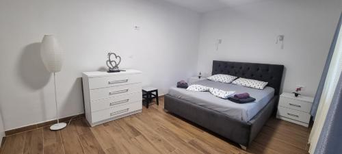Lalas Apartments 2, Тирана