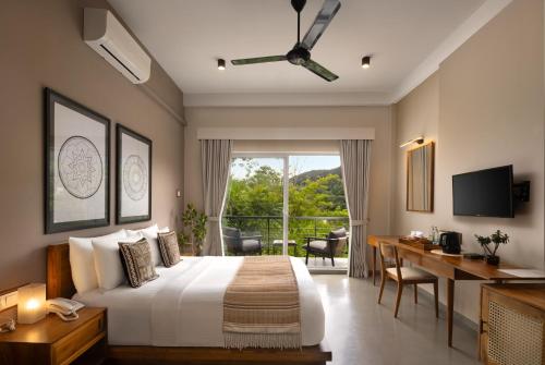 The Cubes Ella in Ella