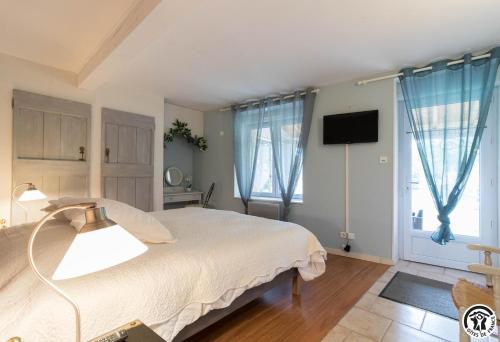 Domaine de la fee de l'eau - les fees in 聖費利克斯洛拉蓋