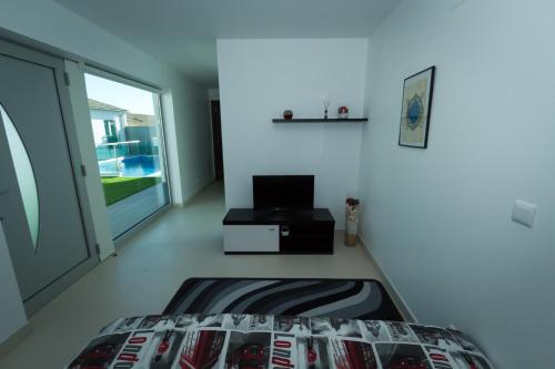 PeraLux - image 5