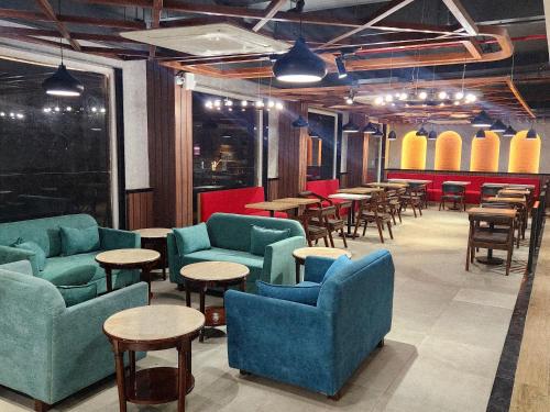 Restaurant, Click Hotel Bhuntar,Kullu Manali -Bhuntar Airport in Bhuntar
