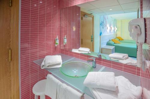 Hotel Servigroup Calypso - image 2