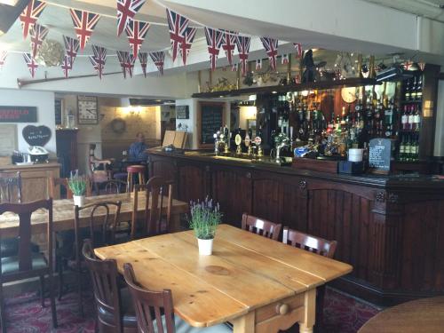George and Dragon Ashbourne - image 3