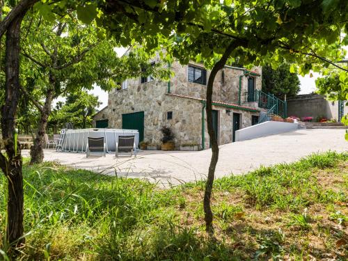 Skats, CASA LOS CEREZOS in Arbo